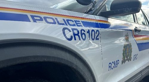 Kamloops RCMP seek witnesses after city bus hit by 'projectile'