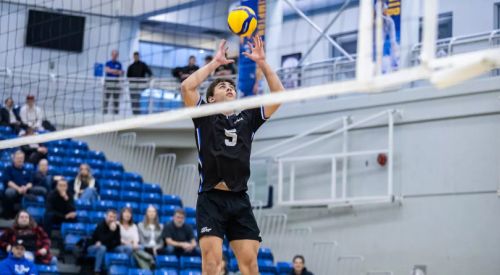 Zach van Geel named Canada West men’s volleyball player of the week