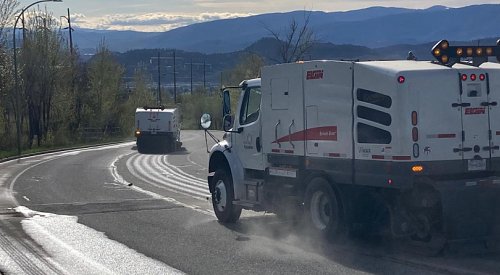 Kelowna’s street sweeping program officially gets underway this weekend